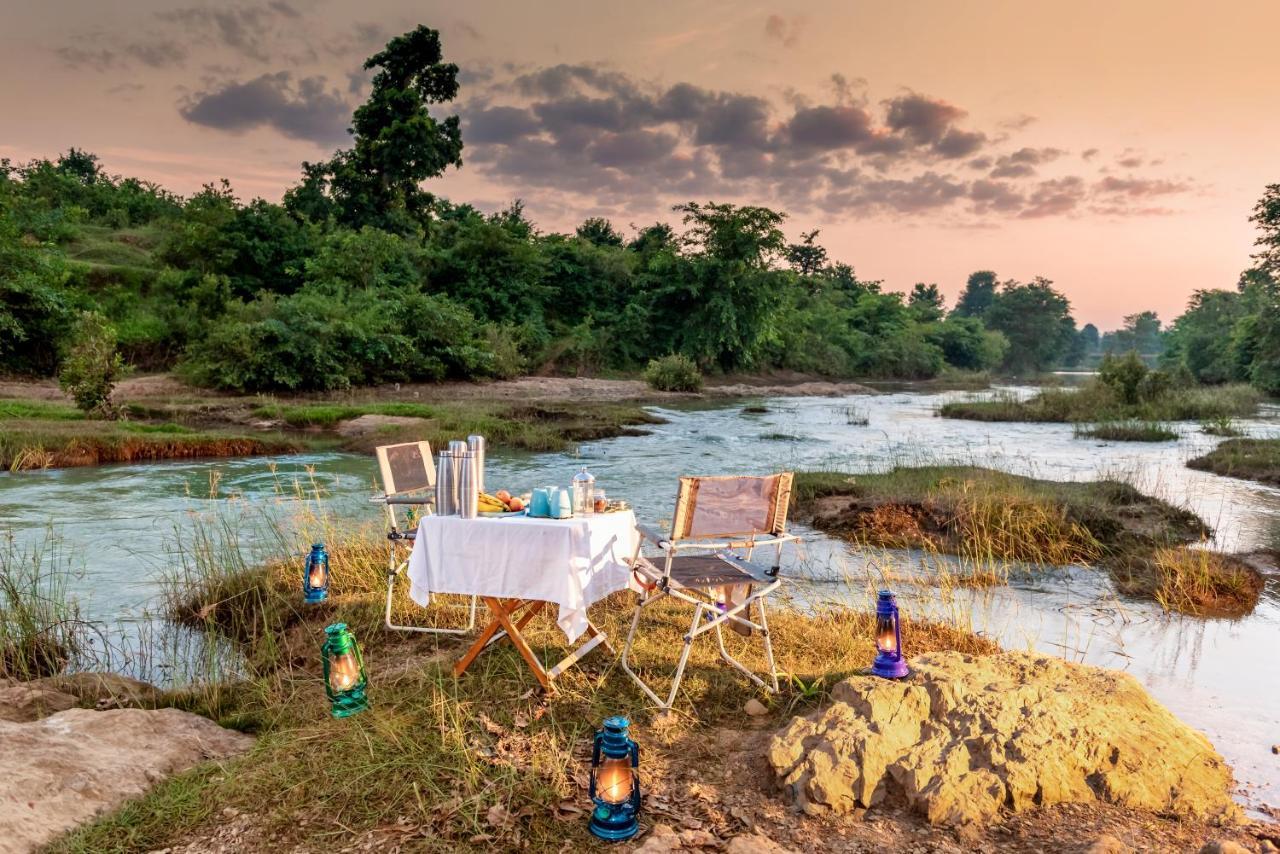 Kanha Jungle Camp Dış mekan fotoğraf
