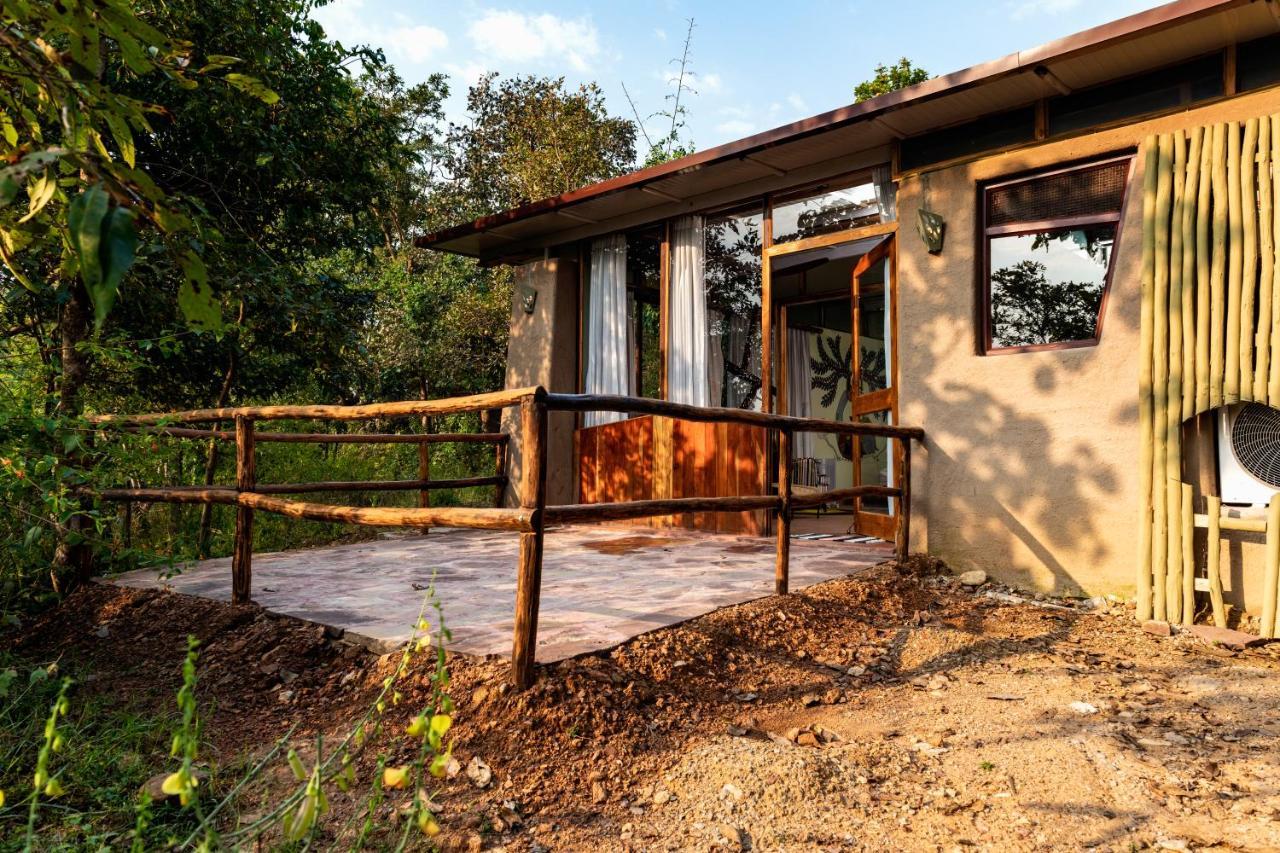 Kanha Jungle Camp Dış mekan fotoğraf
